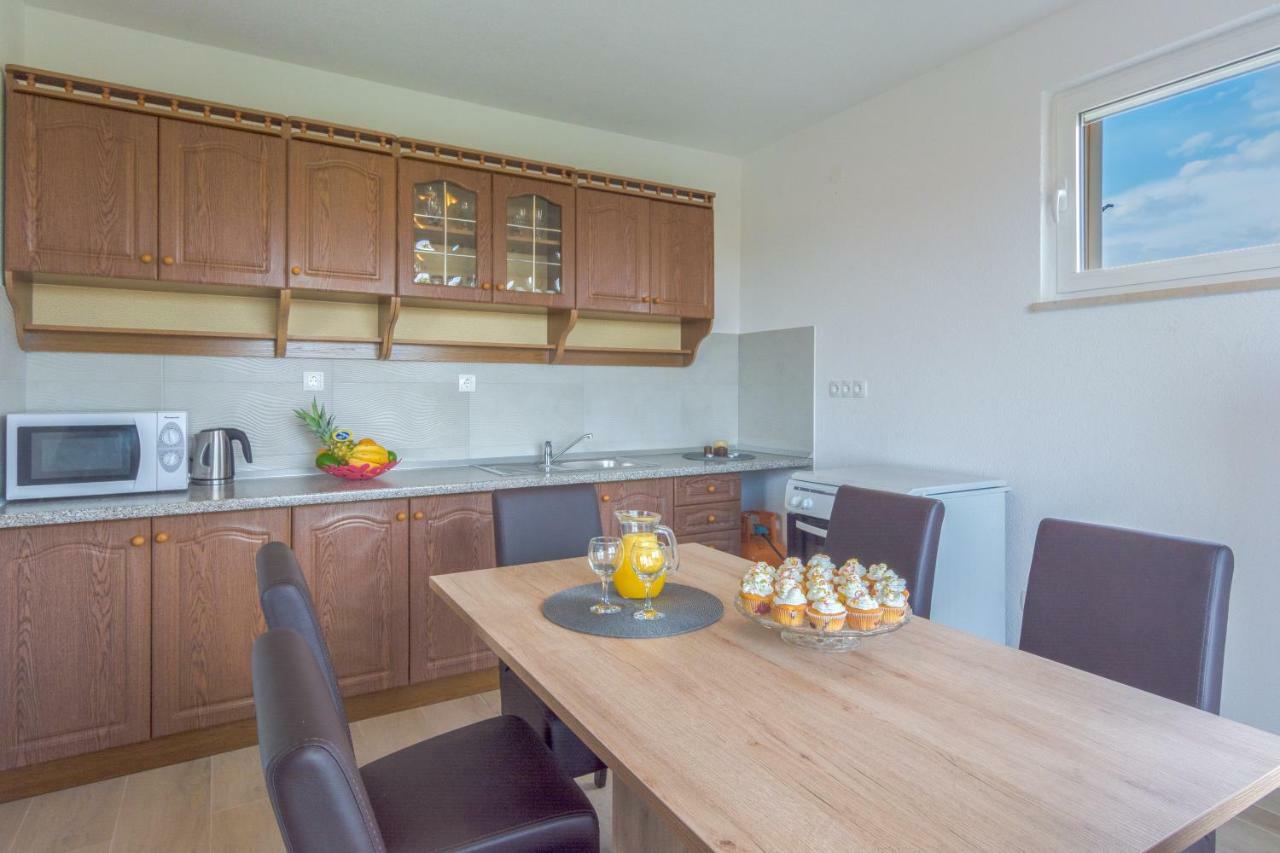 Apartment Kozina Zadar Buitenkant foto
