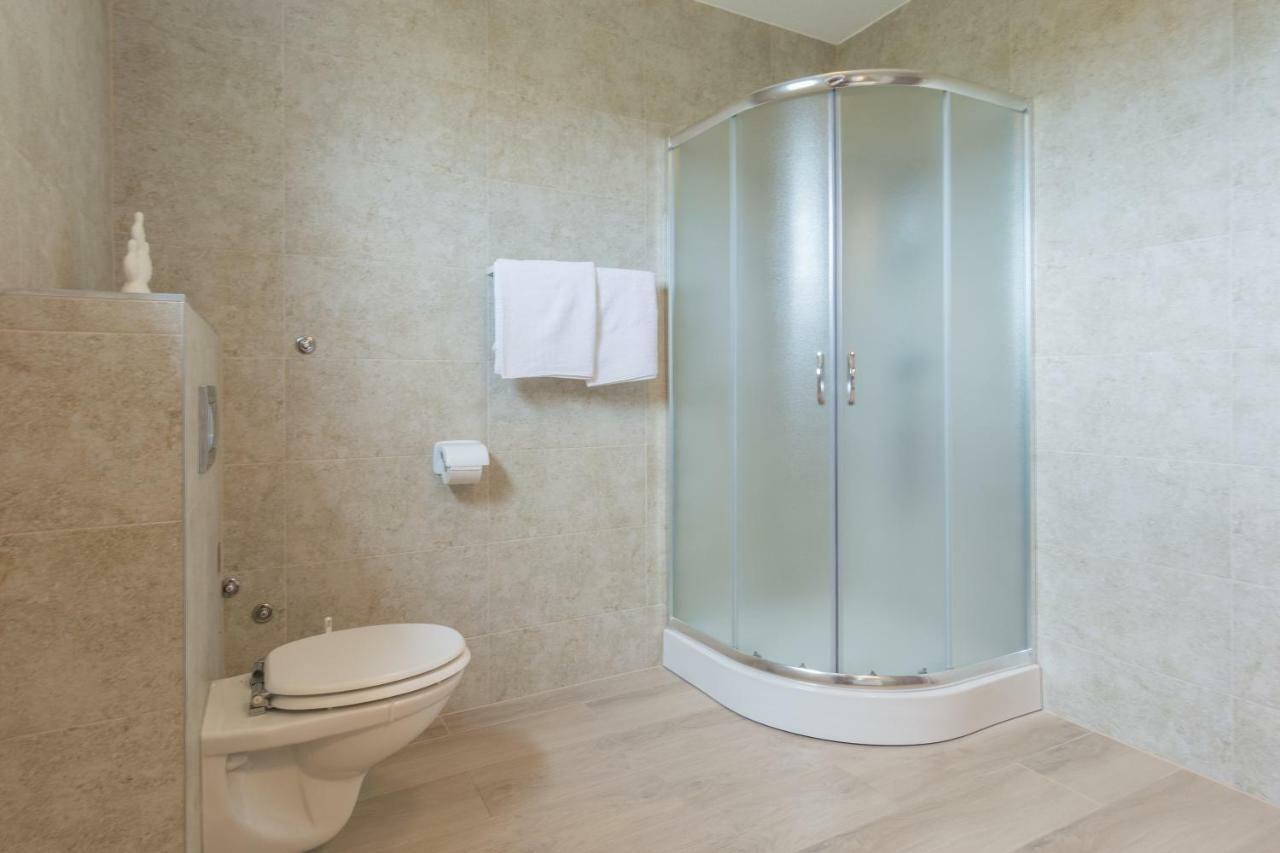 Apartment Kozina Zadar Buitenkant foto